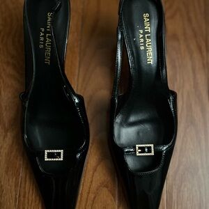 Saint Laurent Black Patent Leather kitten Heels